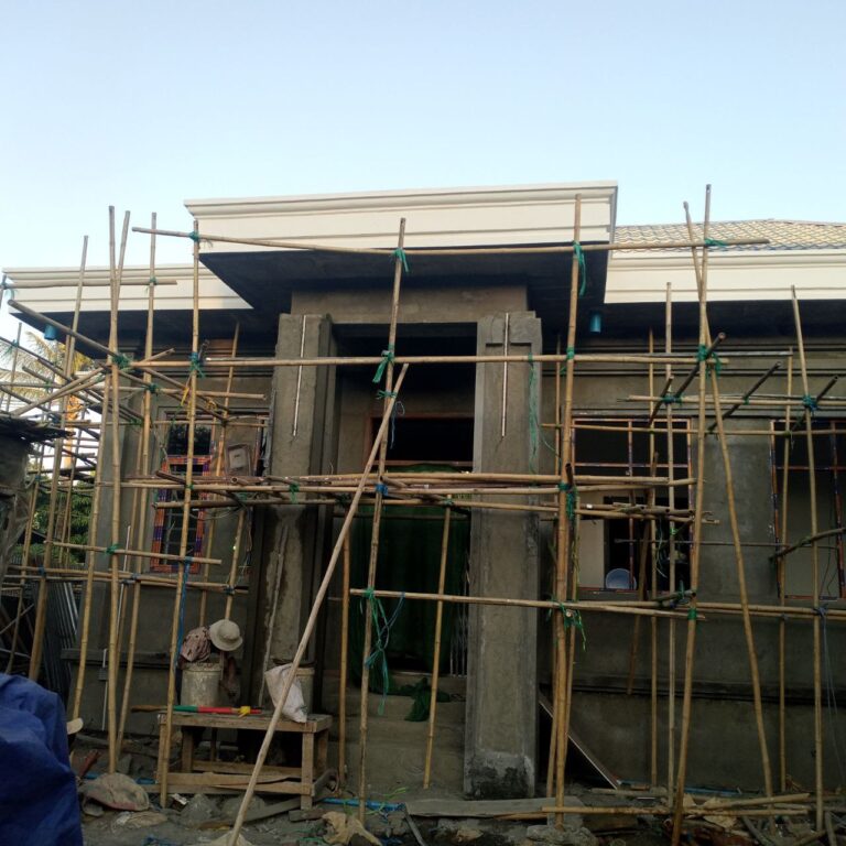 A Classic One-Storey Home Project by Creative Paradise Construction